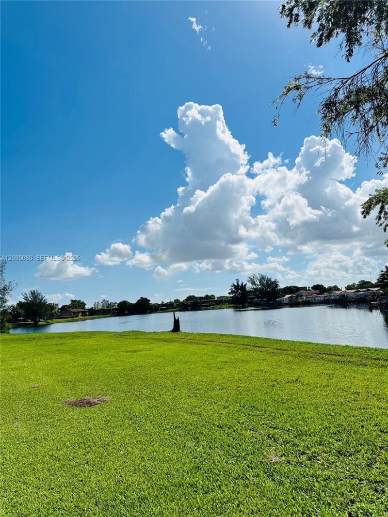 6565 W 26th Dr , Unit 34-104, Hialeah, FL 33016 Photo