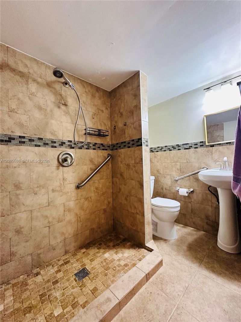 6565 W 26th Dr , Unit 34-104, Hialeah, FL 33016 Photo