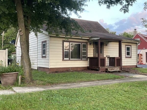 16610 Geneva Drive , Harvey, IL 60426