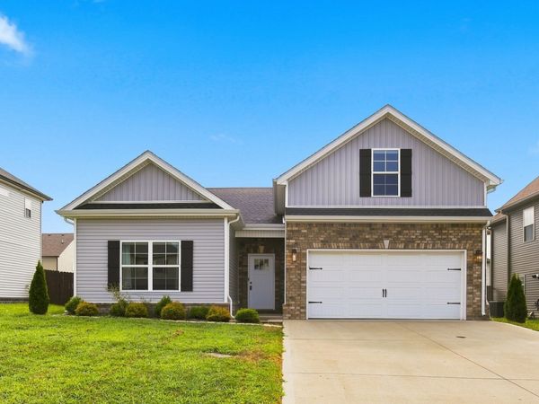 1589 Kestrel Dr , Clarksville, TN 37040