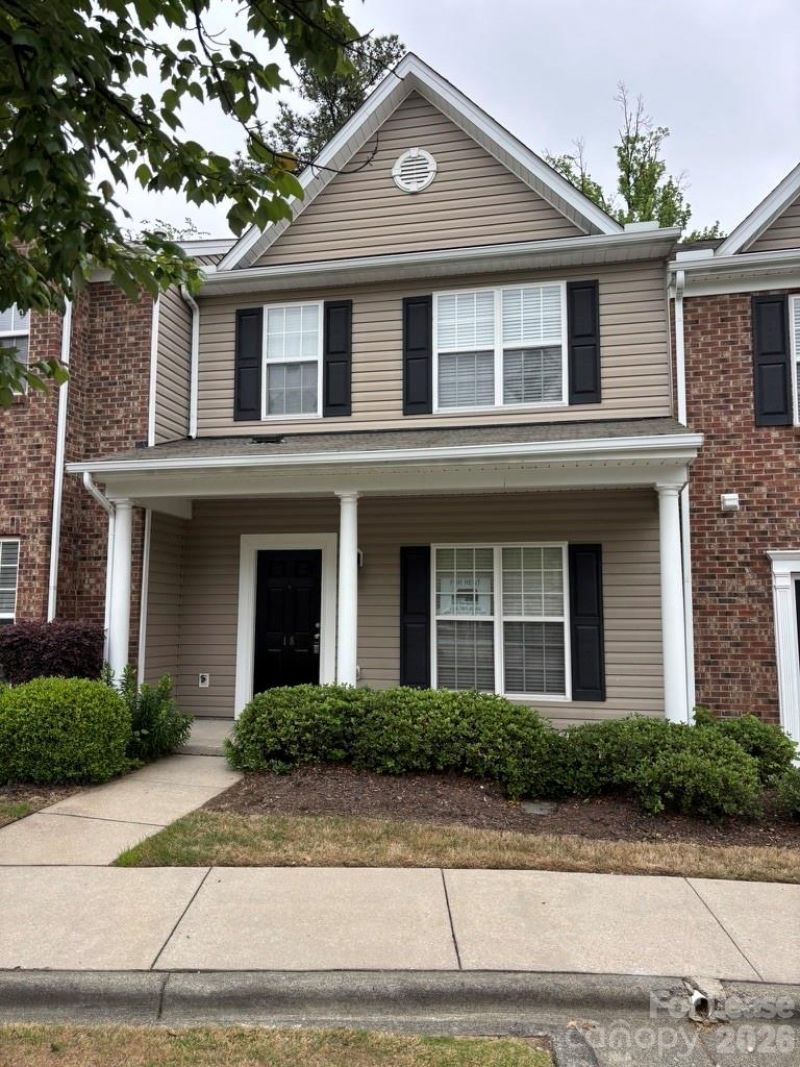 18 Sharpstone Lane, Durham, NC 27703 Main Photo