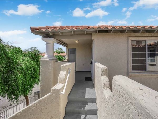 6836 Elm Creek Drive , Unit 201, Las Vegas, NV 89108