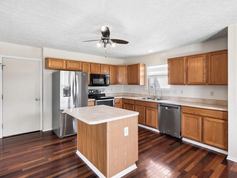 3054 Jetstream Drive, Columbus, OH 43231 Photo 19