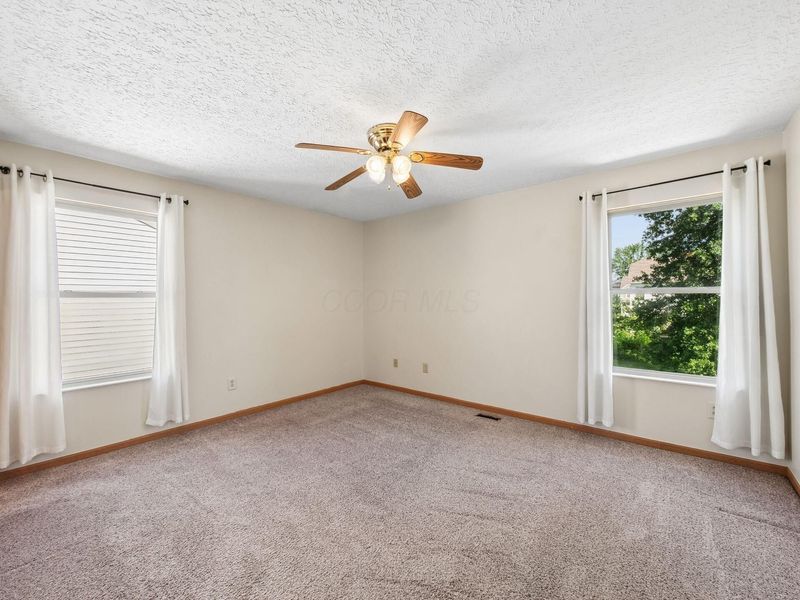 3054 Jetstream Drive, Columbus, OH 43231 Photo 25