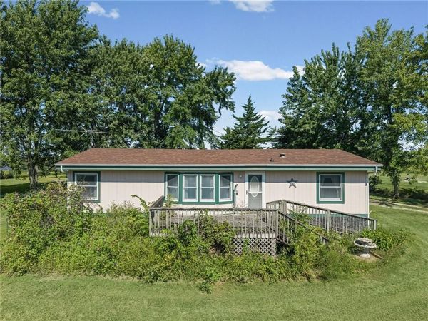 8493 Grandview Road, Kidder, MO 64649