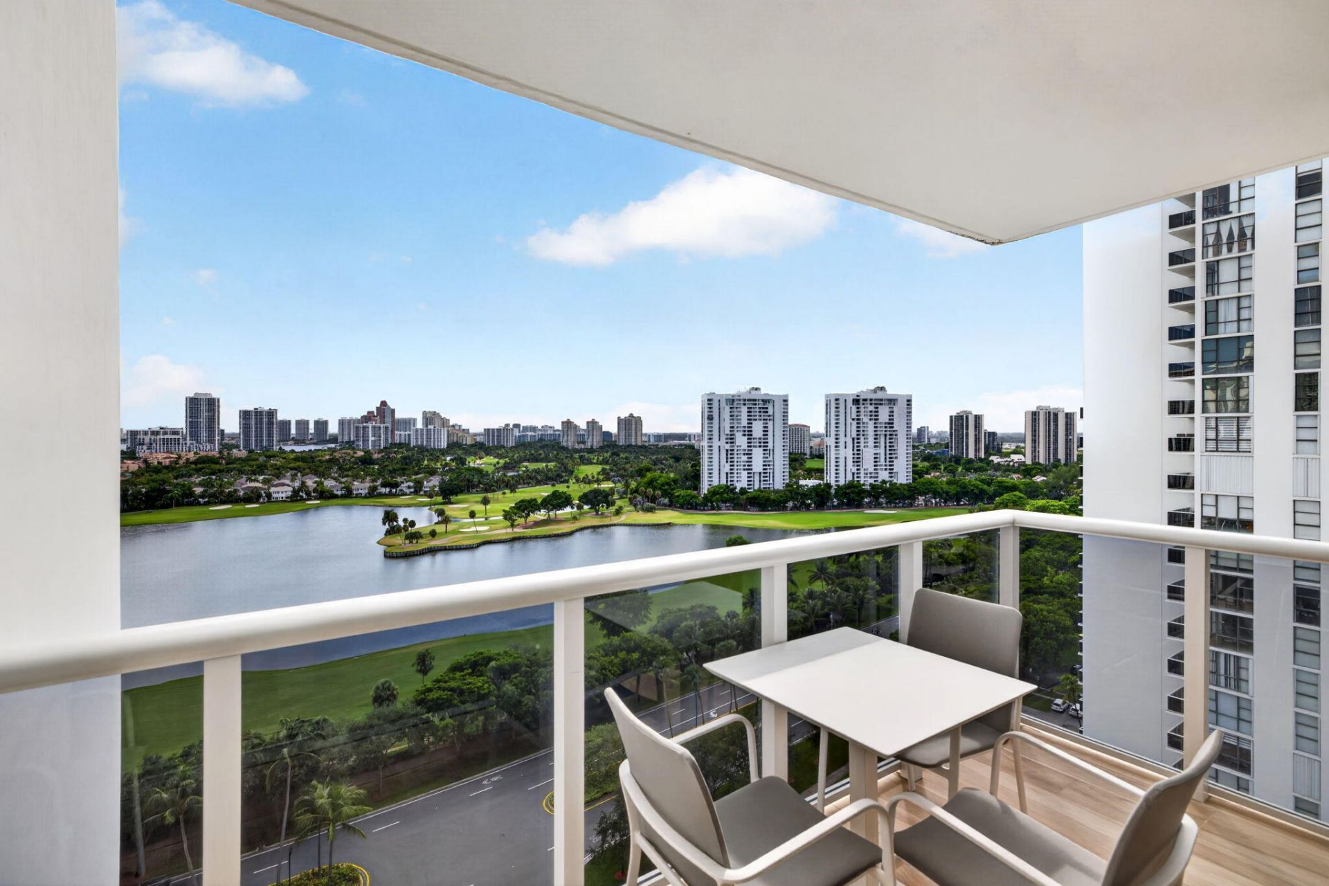 3675 N Country Club Drive, Unit 1909, Aventura, FL 33180 Photo