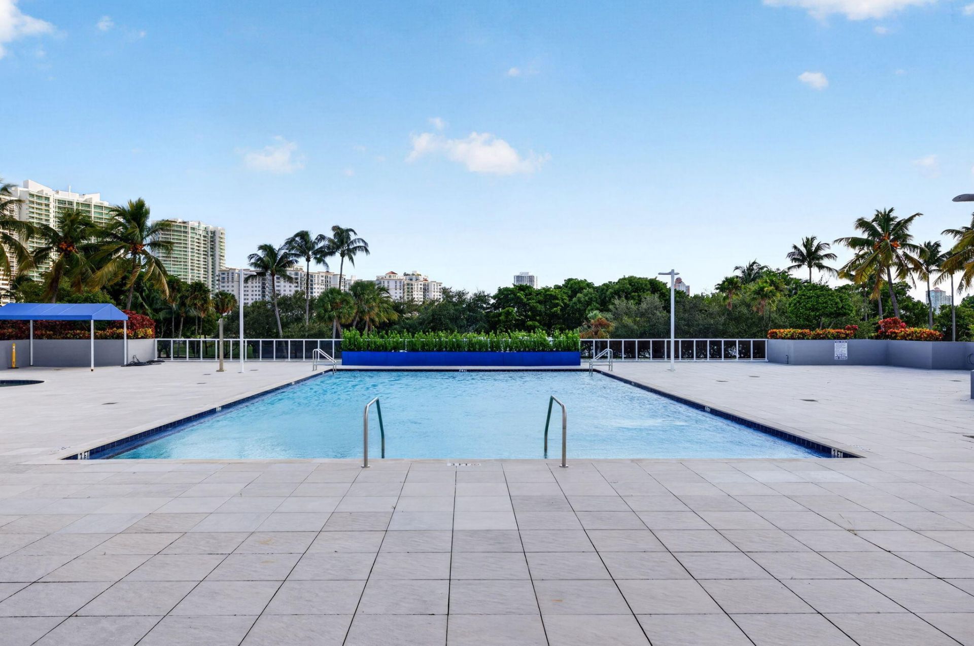 3675 N Country Club Drive, Unit 1909, Aventura, FL 33180 Photo