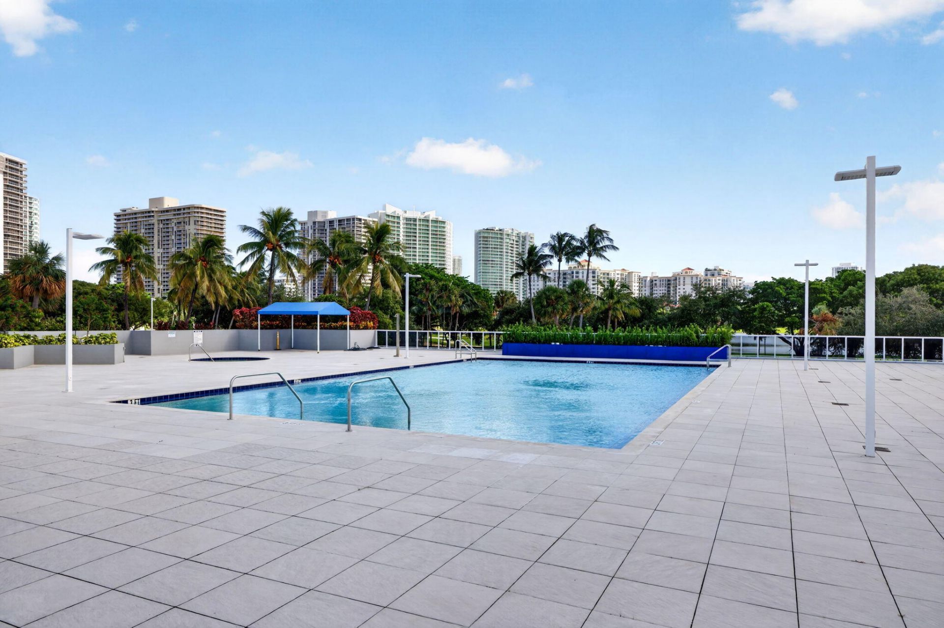 3675 N Country Club Drive, Unit 1909, Aventura, FL 33180 Photo
