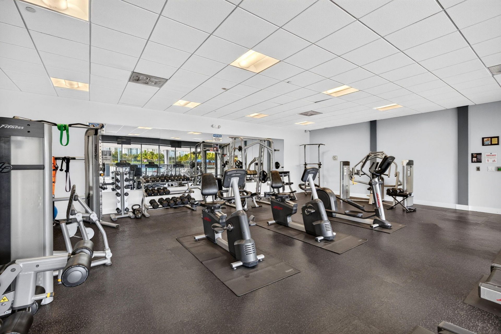 3675 N Country Club Drive, Unit 1909, Aventura, FL 33180 Photo