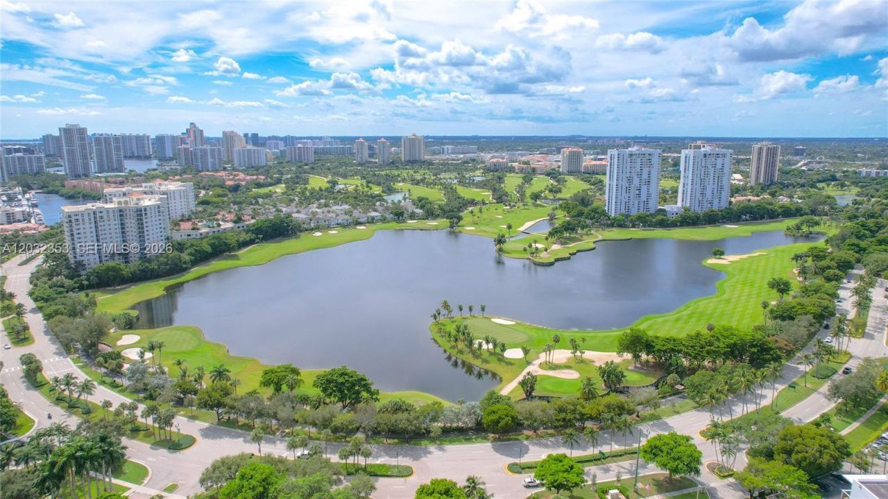 3675 N Country Club Drive, Unit 1909, Aventura, FL 33180 Photo