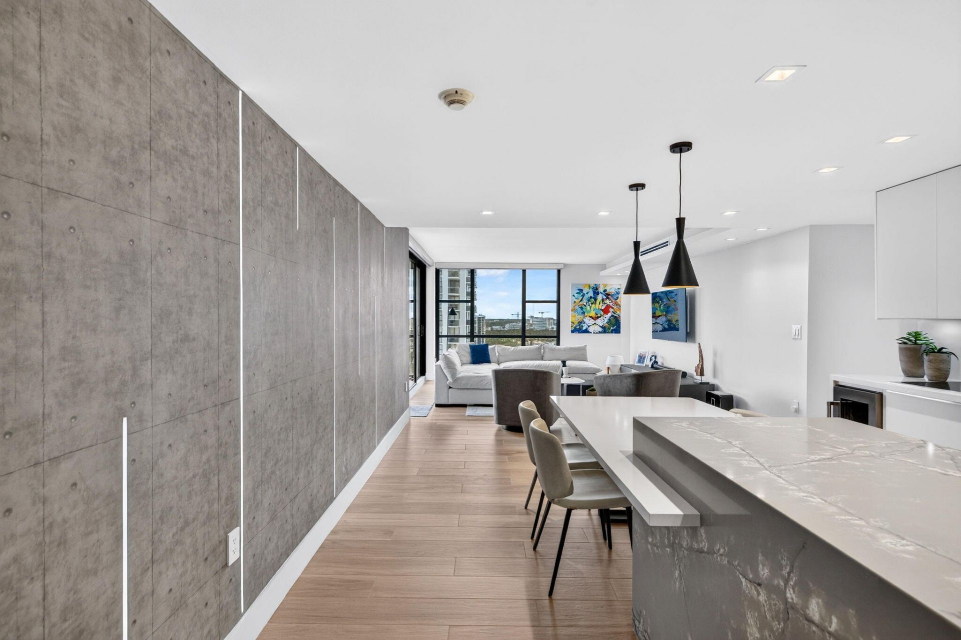 3675 N Country Club Drive, Unit 1909, Aventura, FL 33180 Photo