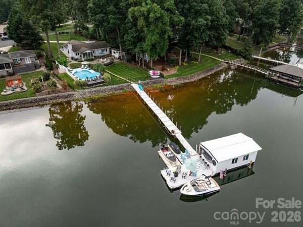 3259 Miners Cove Court, Denver, NC 28037