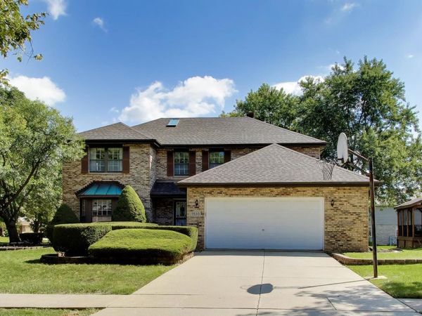 Darien, IL 60561