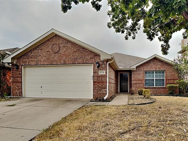 5732 Mountain Stream Trail , Fort Worth, TX 76244