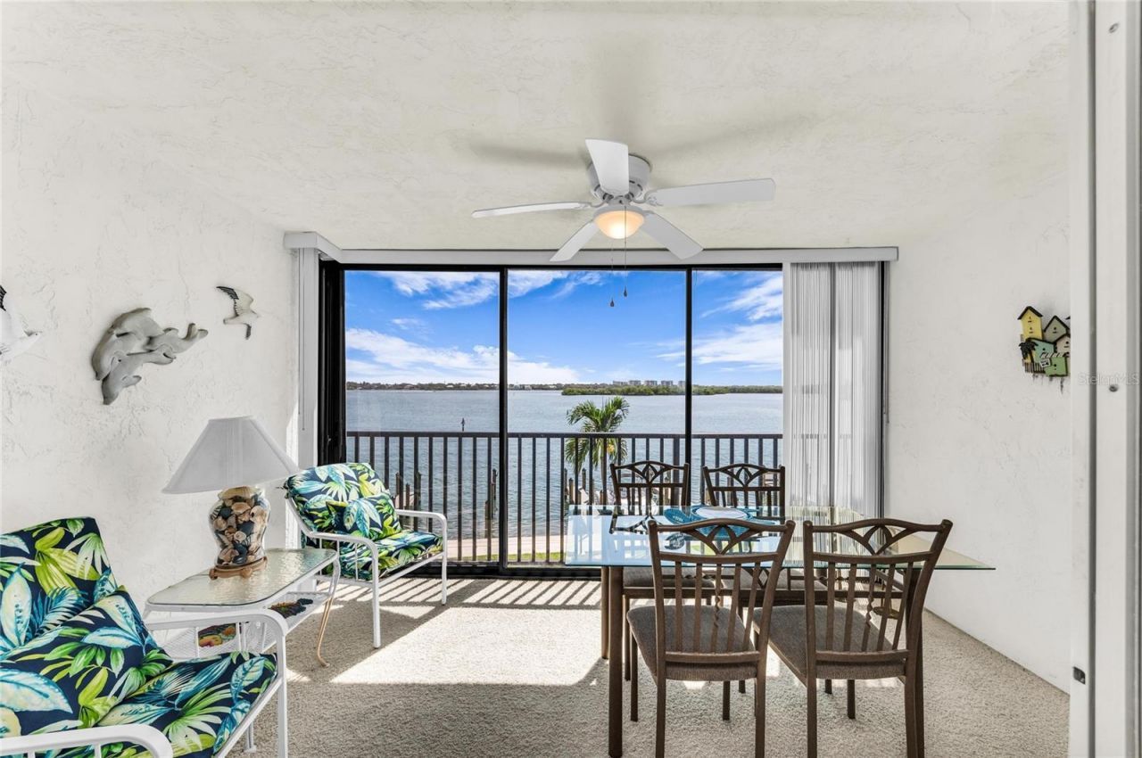 8977 Midnight Pass Road, Unit 219, Sarasota, FL 34242 Photo