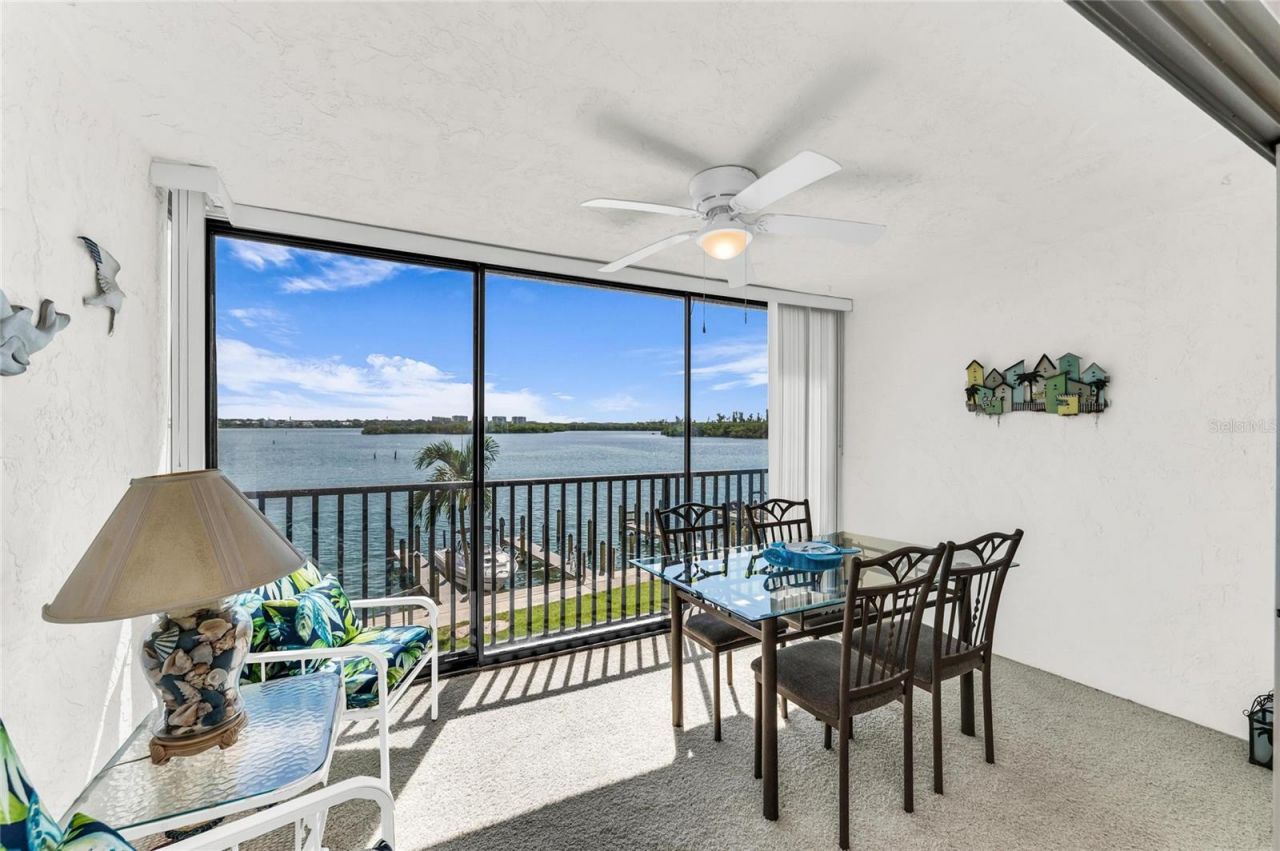 8977 Midnight Pass Road, Unit 219, Sarasota, FL 34242 Photo