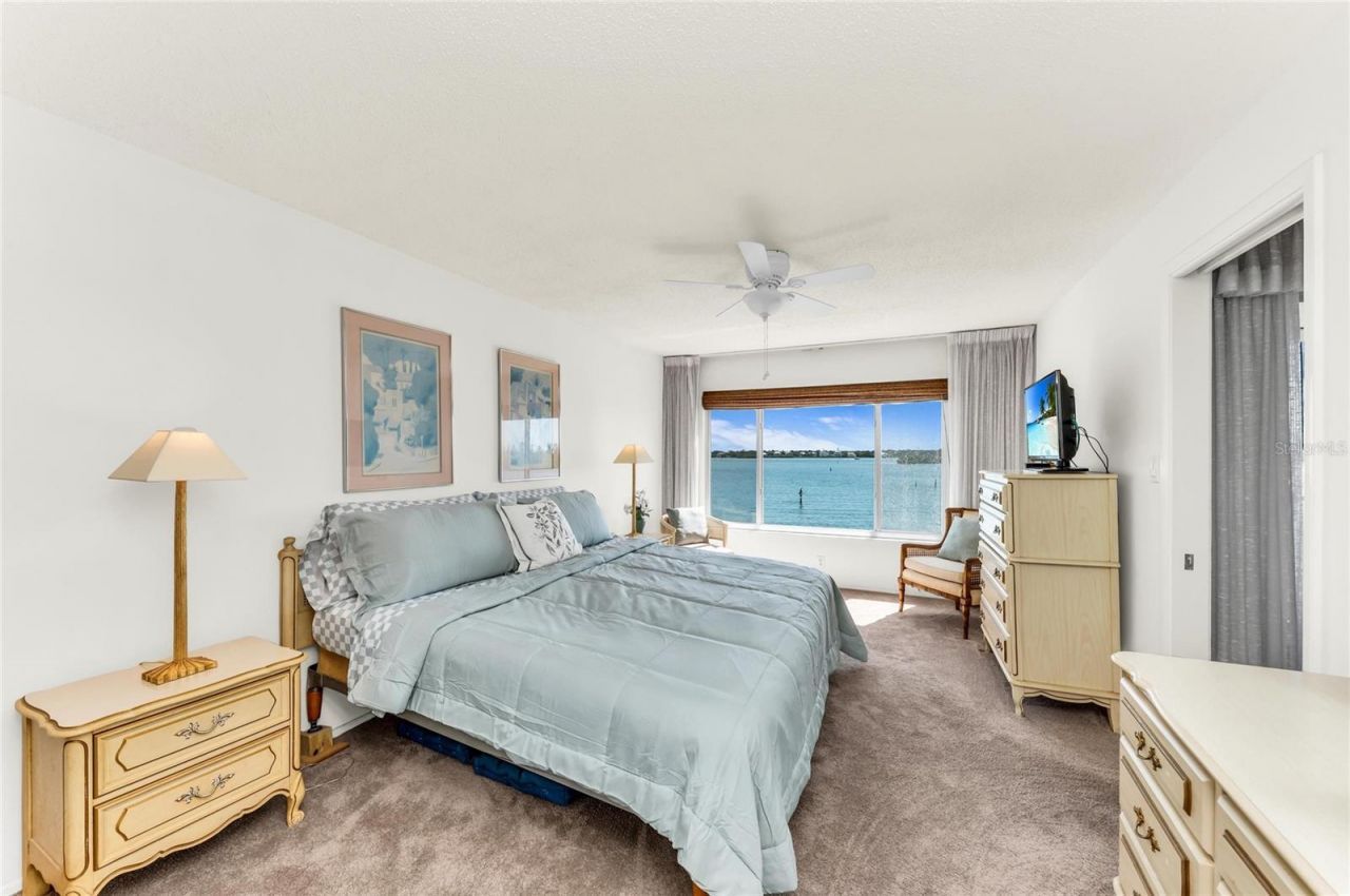 8977 Midnight Pass Road, Unit 219, Sarasota, FL 34242 Photo