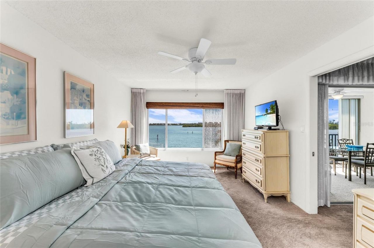 8977 Midnight Pass Road, Unit 219, Sarasota, FL 34242 Photo