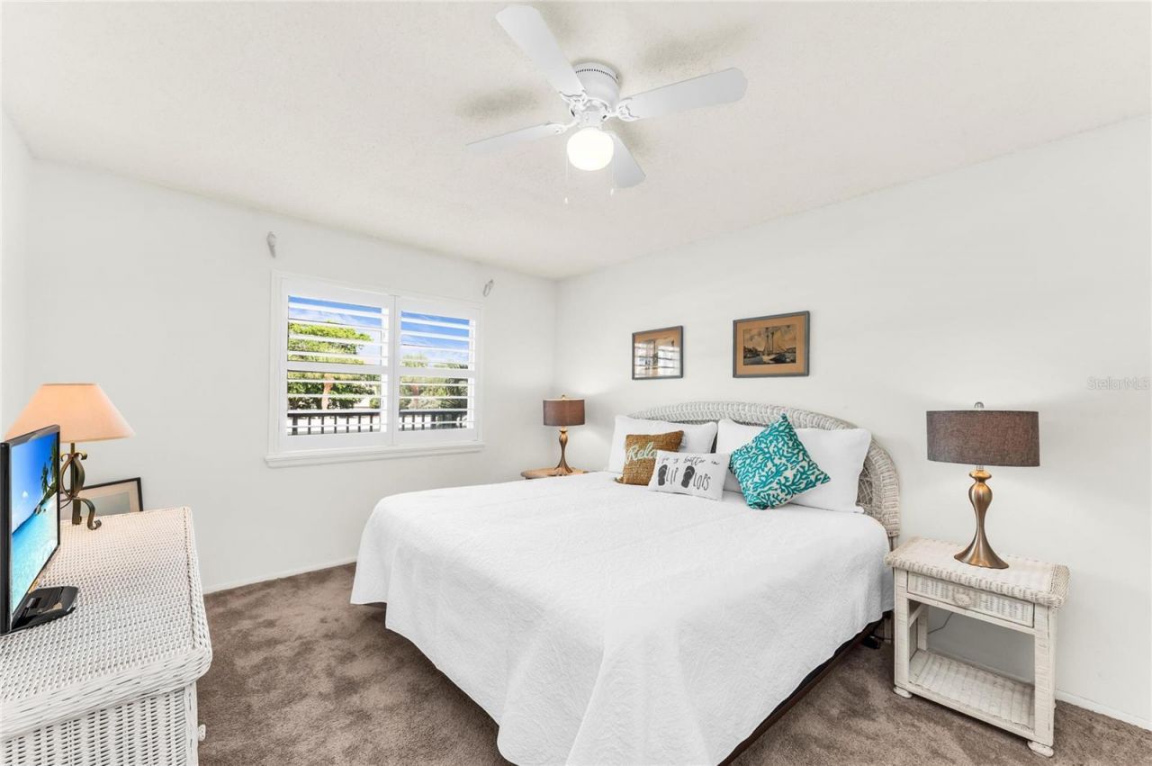 8977 Midnight Pass Road, Unit 219, Sarasota, FL 34242 Photo