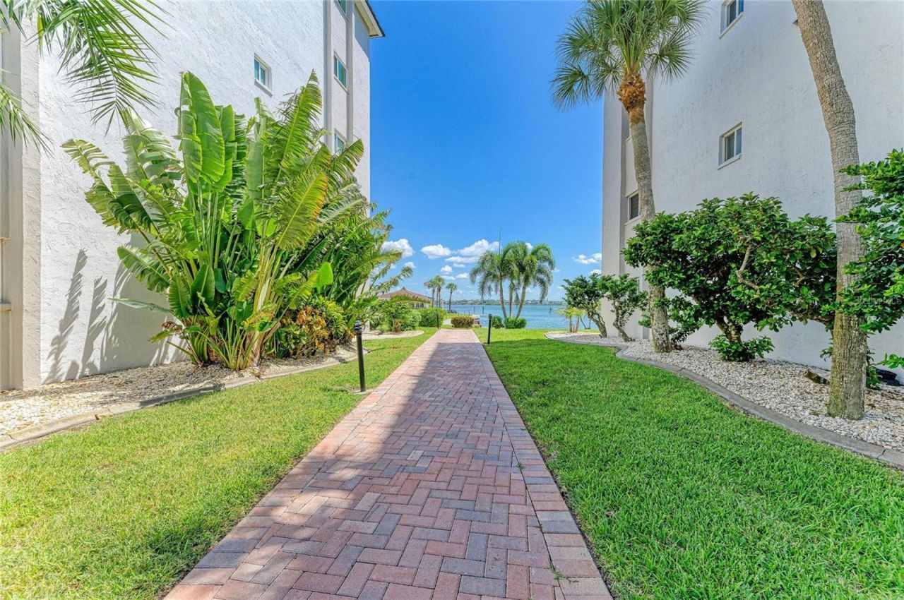8977 Midnight Pass Road, Unit 219, Sarasota, FL 34242 Photo