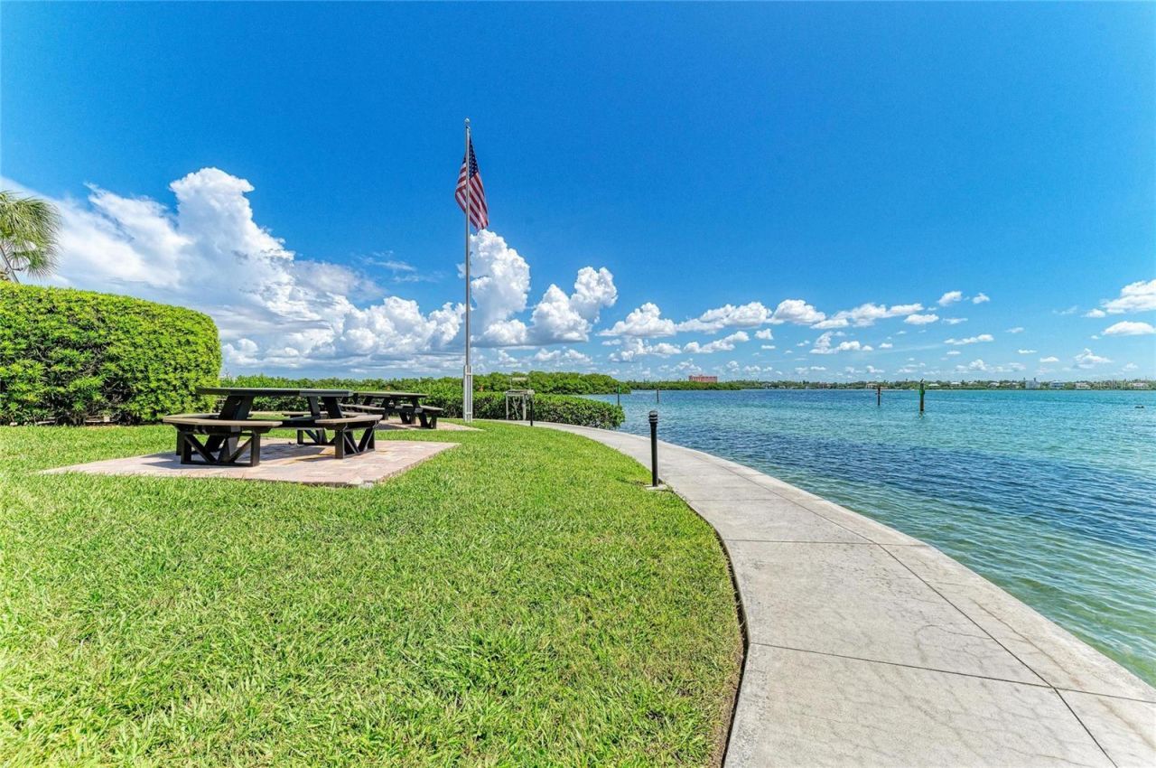 8977 Midnight Pass Road, Unit 219, Sarasota, FL 34242 Photo