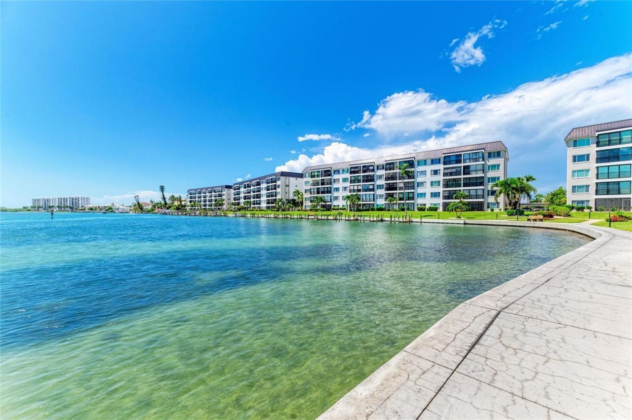 8977 Midnight Pass Road, Unit 219, Sarasota, FL 34242 Photo