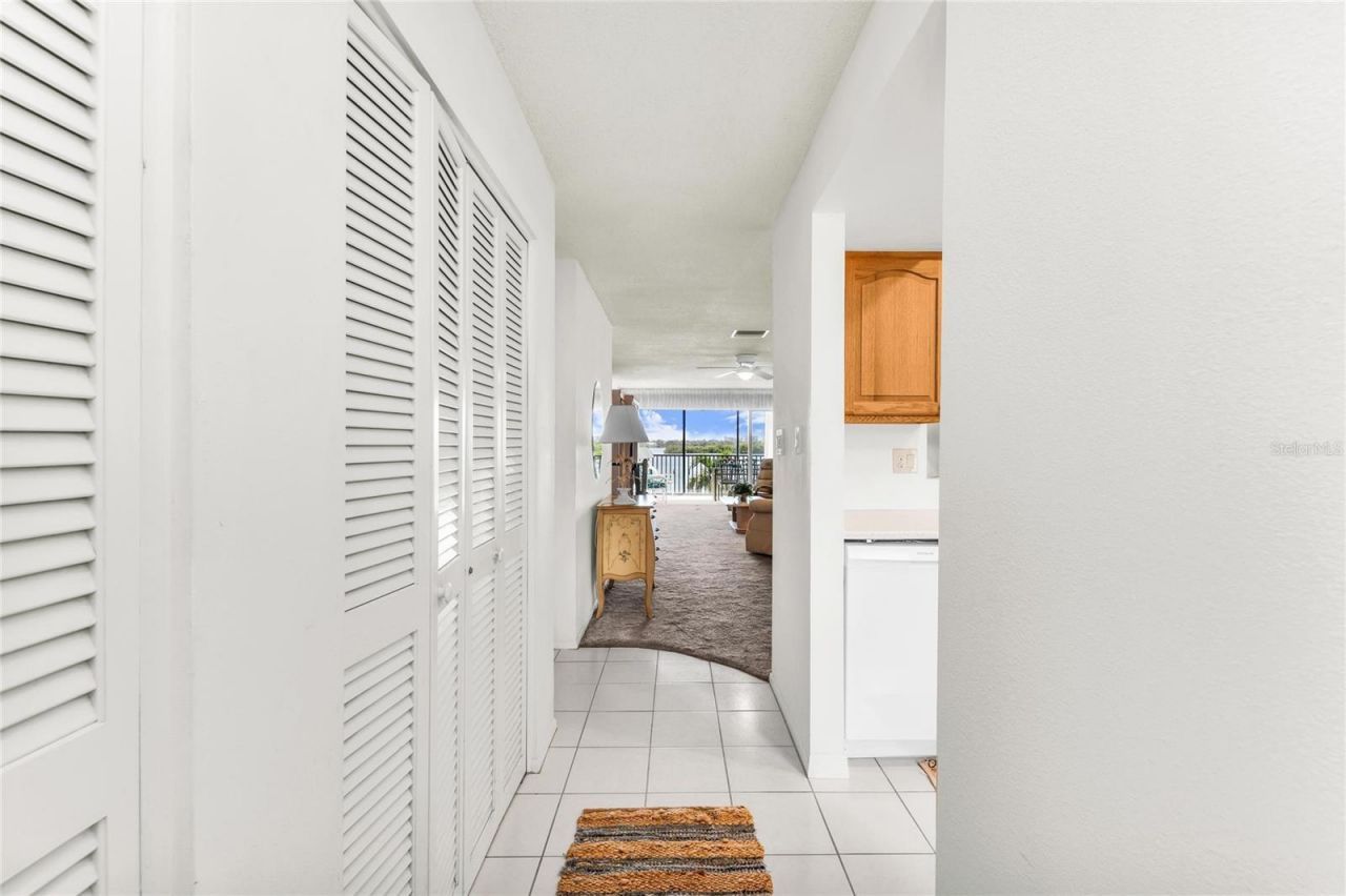 8977 Midnight Pass Road, Unit 219, Sarasota, FL 34242 Photo