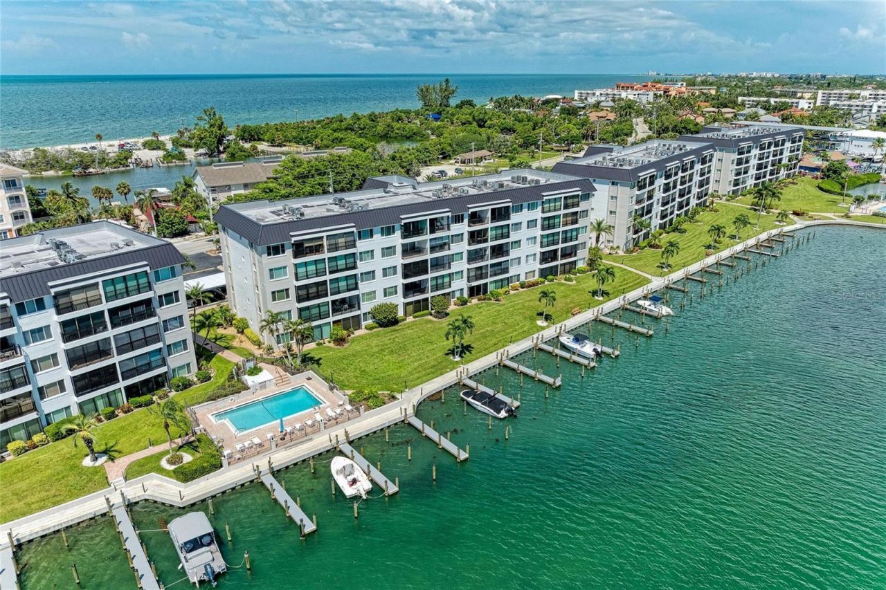 8977 Midnight Pass Road, Unit 219, Sarasota, FL 34242 Photo