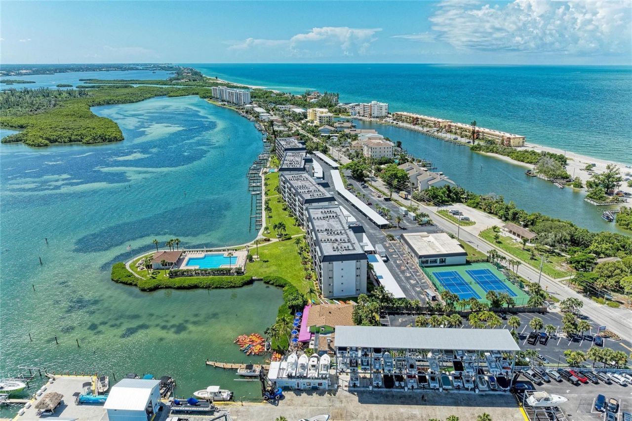 8977 Midnight Pass Road, Unit 219, Sarasota, FL 34242 Photo