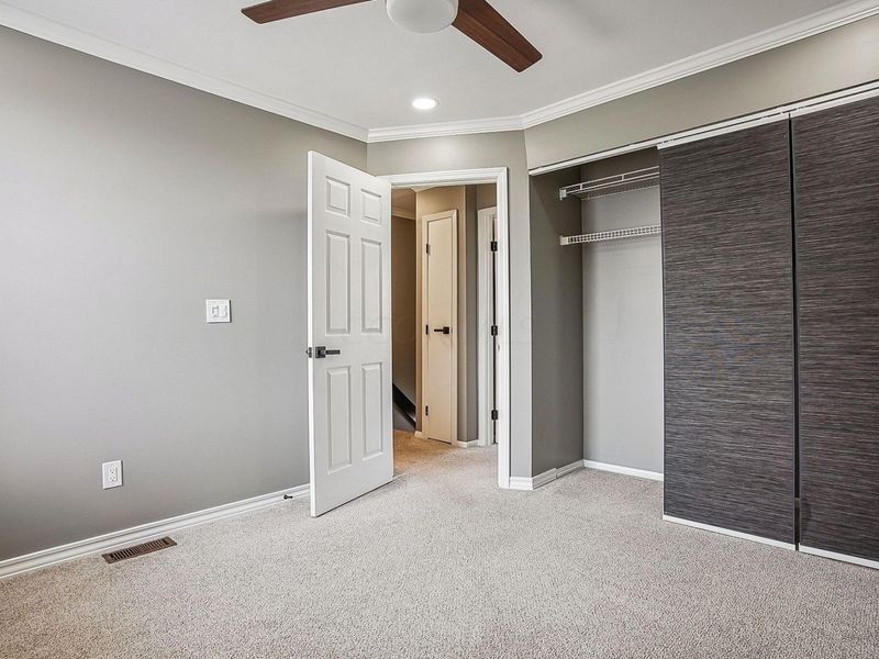 4841 Stoneybrook Boulevard, Unit 30D, Hilliard, OH 43026 Photo 10