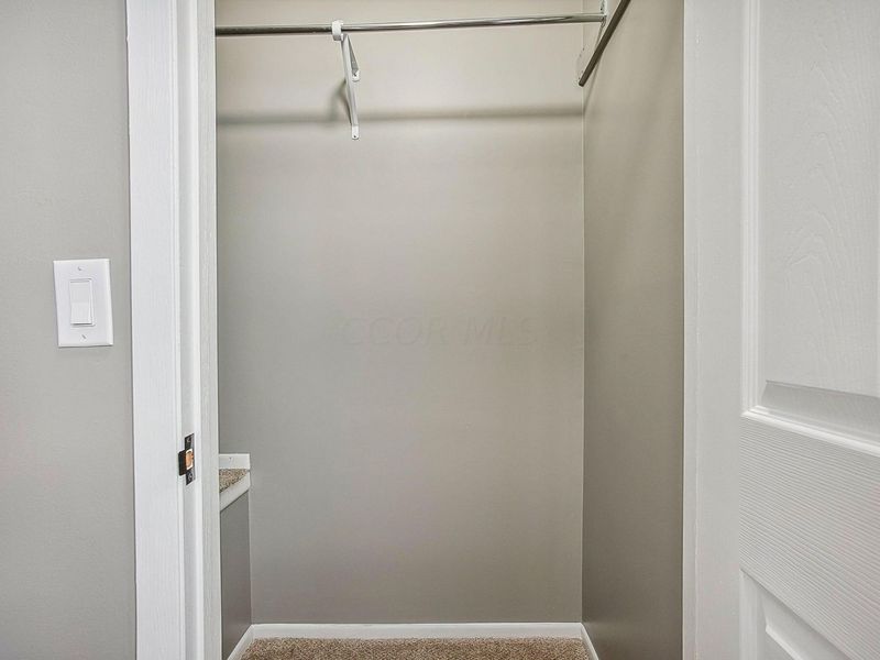 4841 Stoneybrook Boulevard, Unit 30D, Hilliard, OH 43026 Photo 13