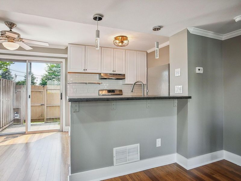 4841 Stoneybrook Boulevard, Unit 30D, Hilliard, OH 43026 Photo 8