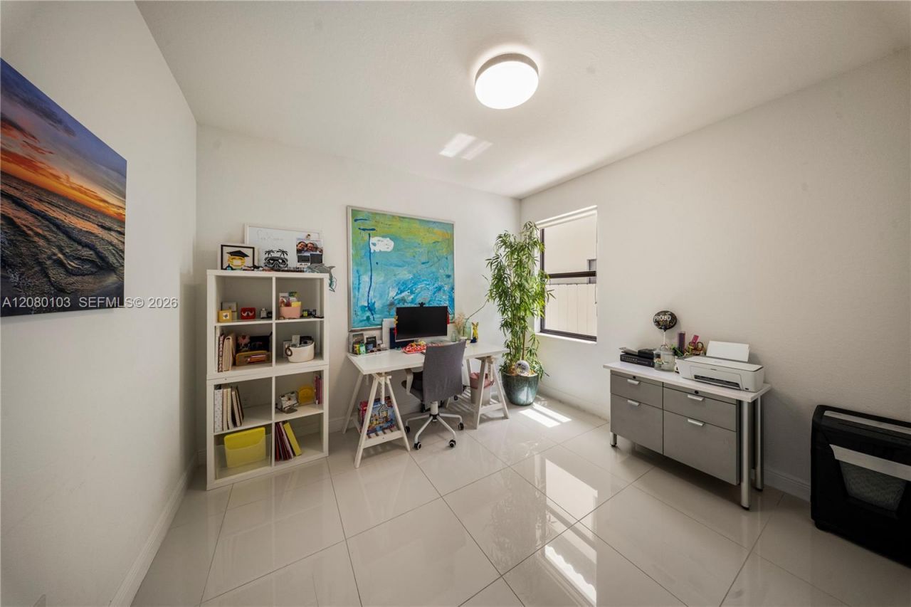 10269 NW 86th St, Doral, FL 33178 Photo