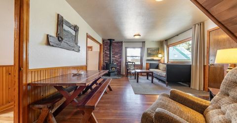 10584 Foxmead Lane , Truckee, CA 96161 Photo