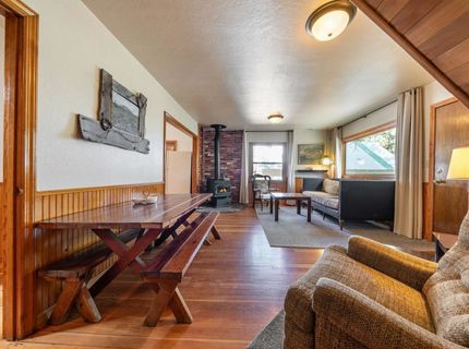 10584 Foxmead Lane , Truckee, CA 96161 Photo