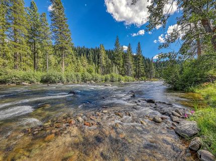 10584 Foxmead Lane , Truckee, CA 96161 Photo