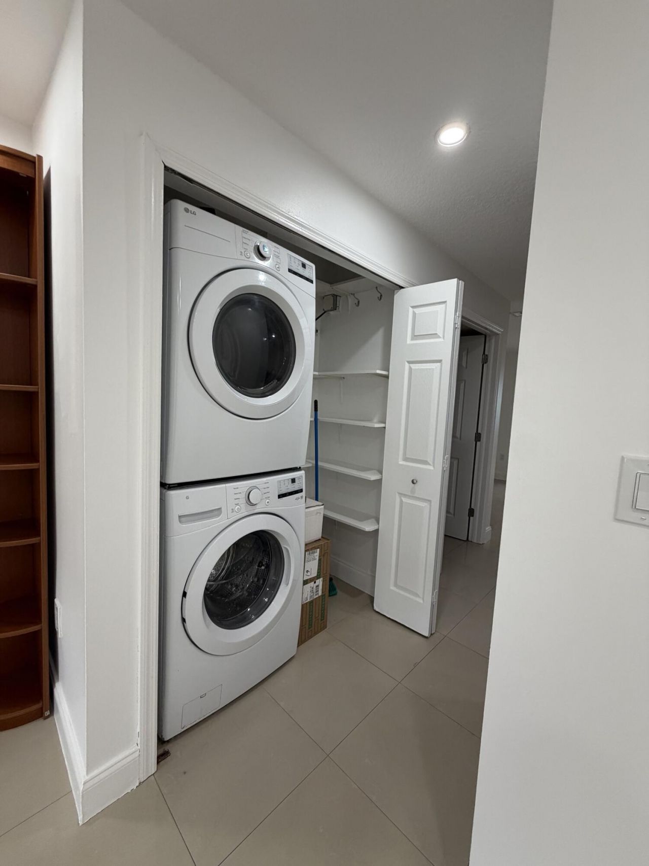 Please Call For Address, Miami, FL 33183 Photo