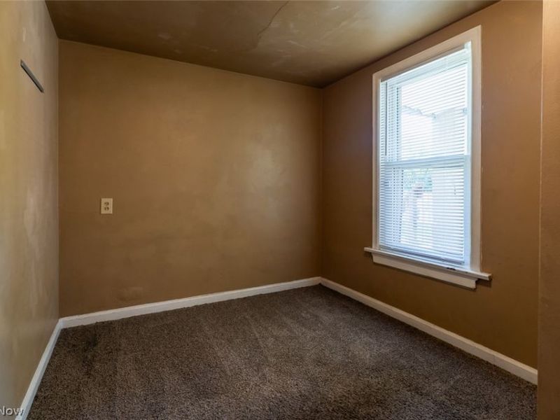 2157 18th Street SW, Akron, OH 44314 Photo 20