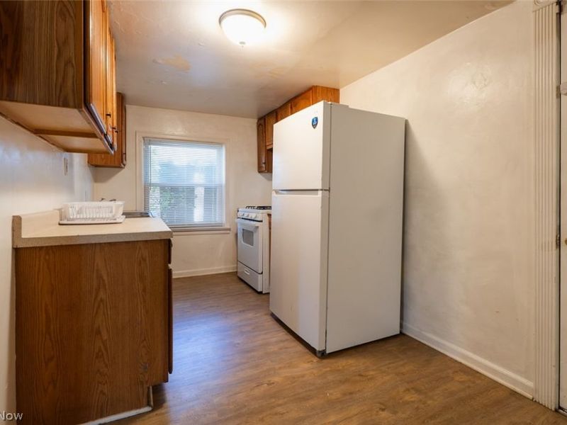 2157 18th Street SW, Akron, OH 44314 Photo 9