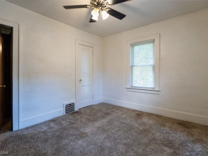 1056 Georgia Avenue, Akron, OH 44306 Photo 15