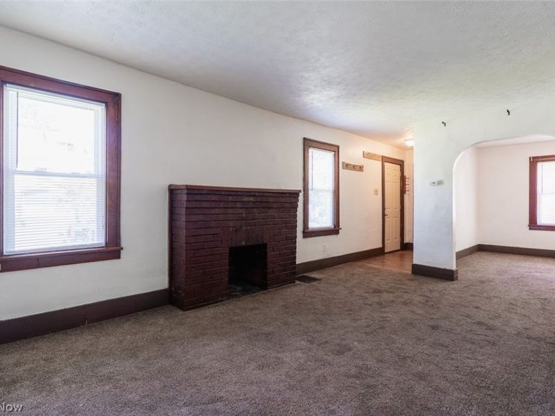 1056 Georgia Avenue, Akron, OH 44306 Photo 3