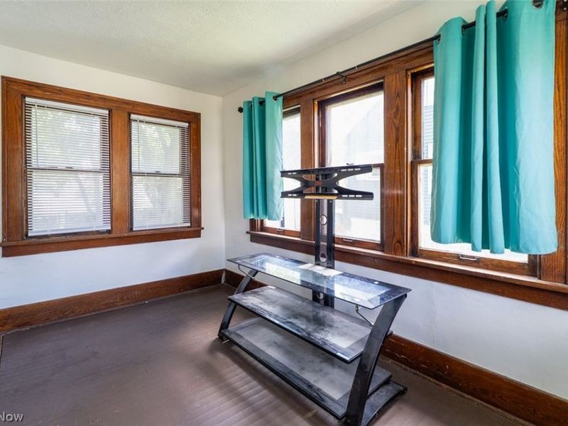 1056 Georgia Avenue, Akron, OH 44306 Photo 5