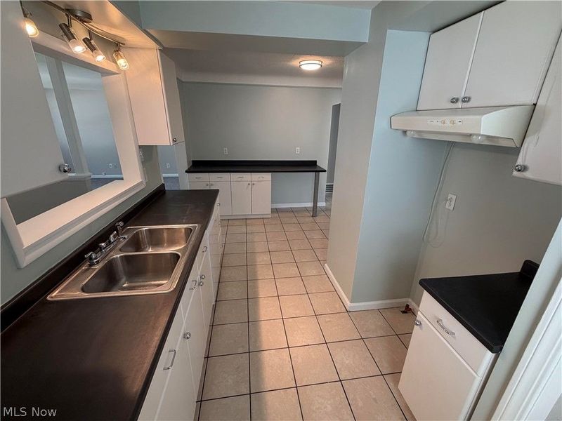 12421 Willard Avenue, Garfield Heights, OH 44125 Photo 11