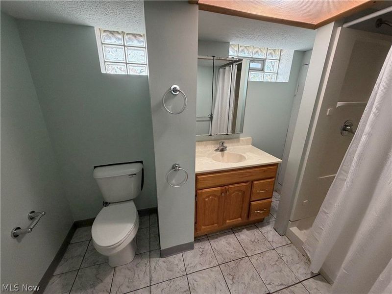 12421 Willard Avenue, Garfield Heights, OH 44125 Photo 29
