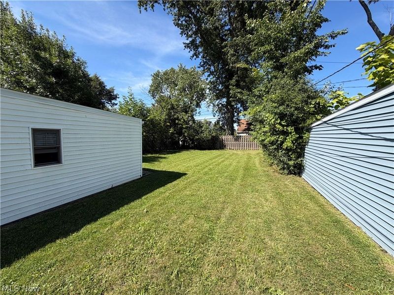 12421 Willard Avenue, Garfield Heights, OH 44125 Photo 5