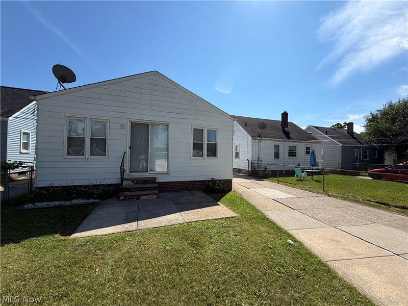 12421 Willard Avenue, Garfield Heights, OH 44125 Photo 6