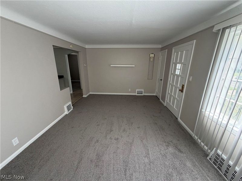 12421 Willard Avenue, Garfield Heights, OH 44125 Photo 8