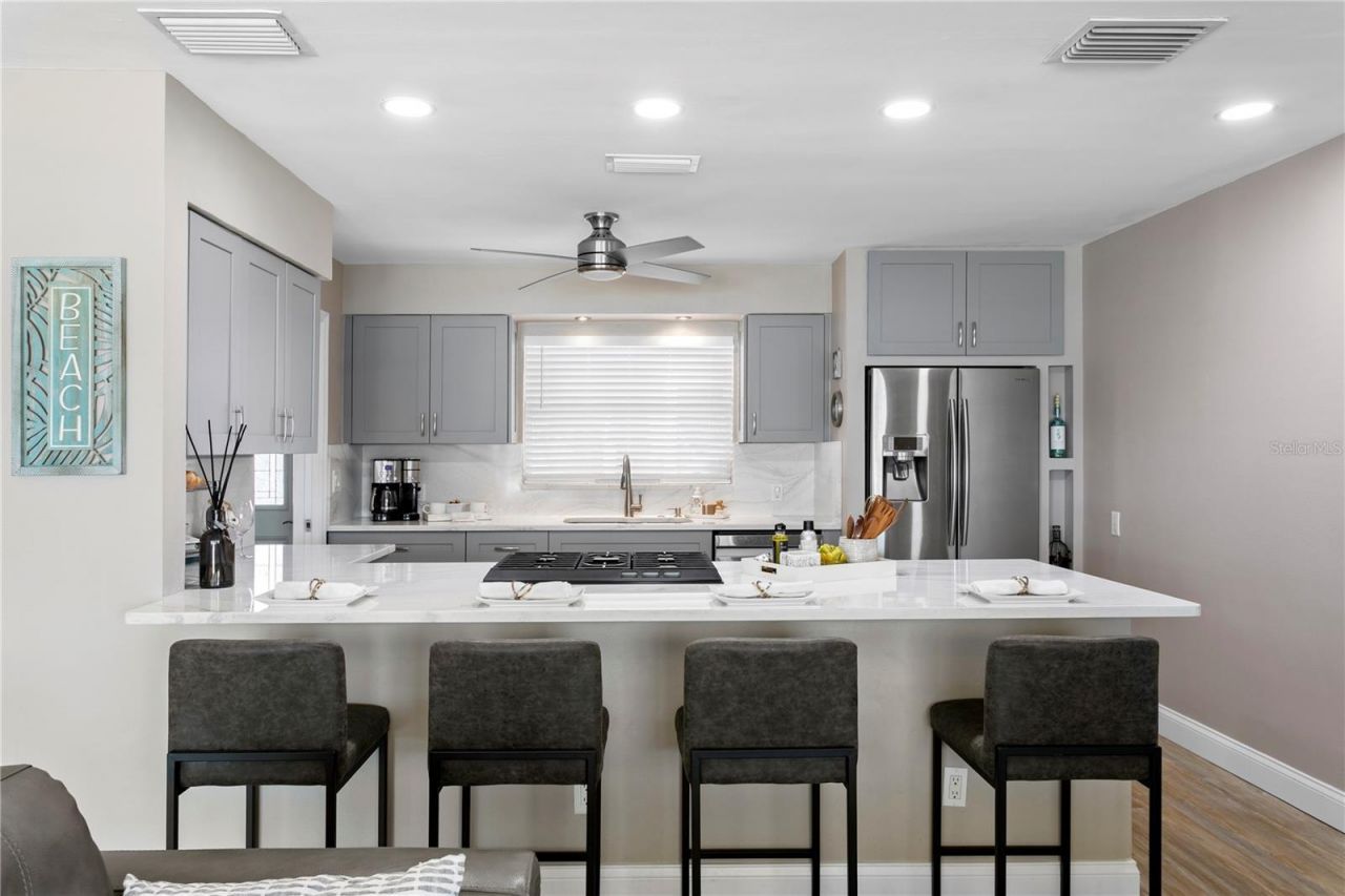 3142 W Vina Del Mar Boulevard, Saint Pete Beach, FL 33706 Photo