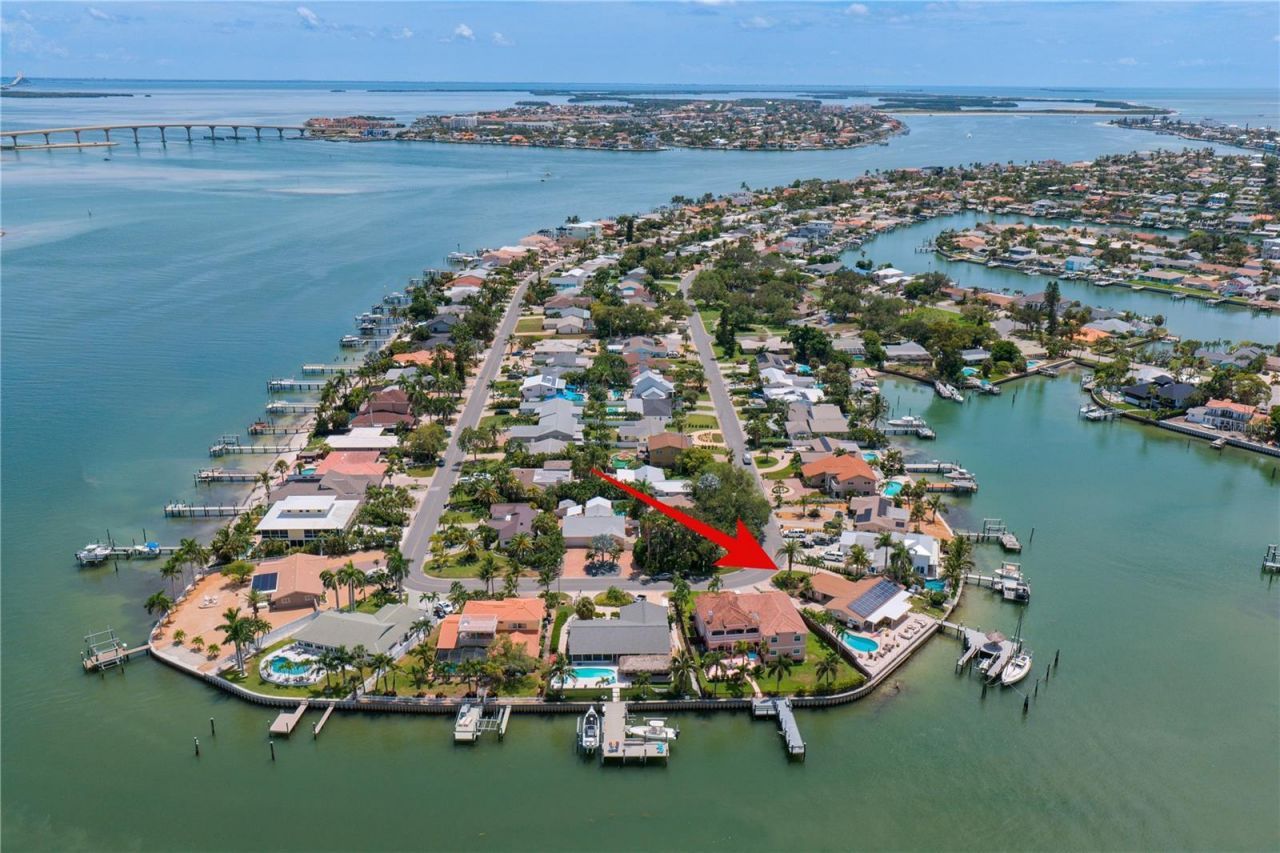 3142 W Vina Del Mar Boulevard, Saint Pete Beach, FL 33706 Photo