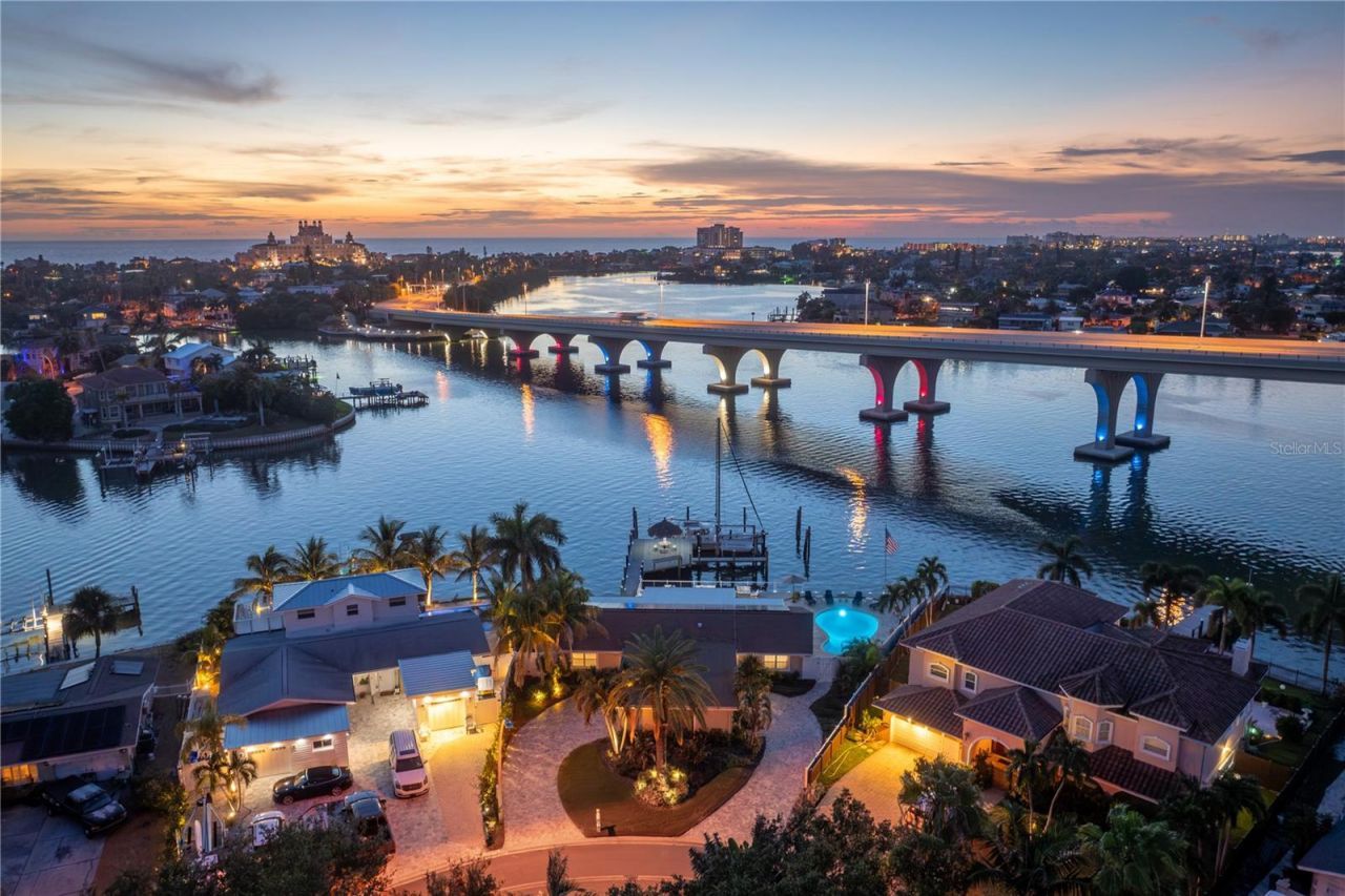 3142 W Vina Del Mar Boulevard, Saint Pete Beach, FL 33706 Photo